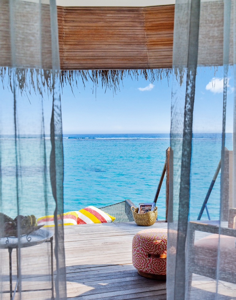 content/hotel/Kanuhura/Accommondation/Water Villa Sunrise/Kanuhura-Acc-WaterVilla-09.jpg